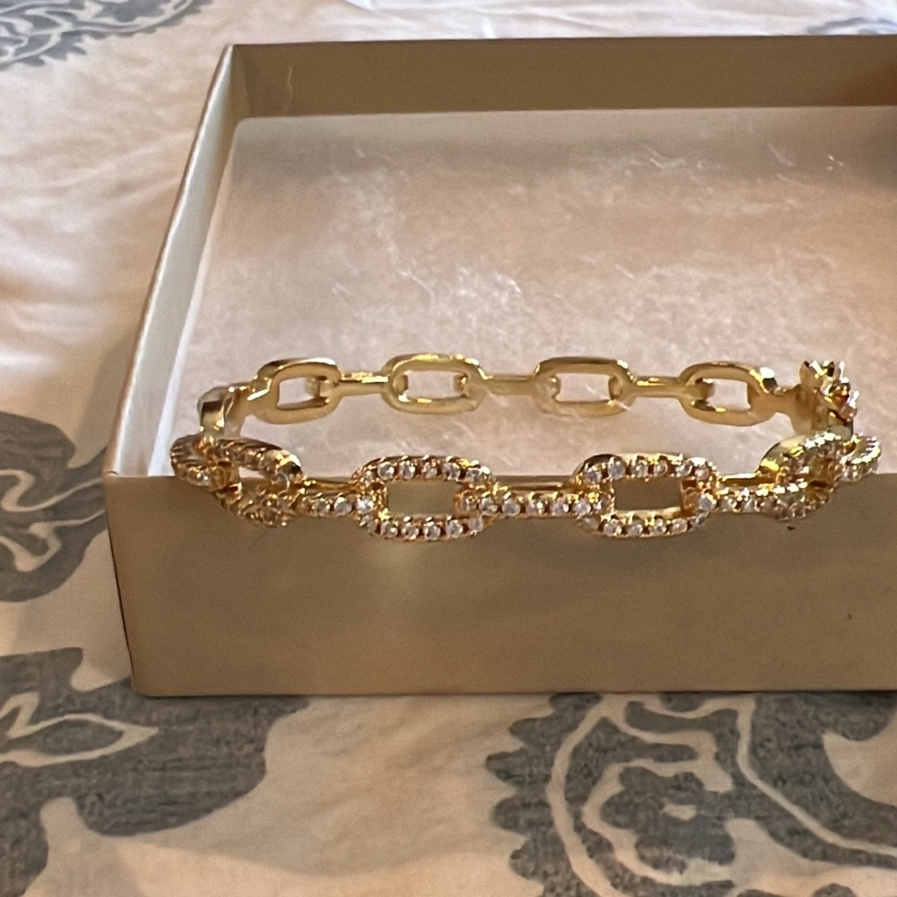 Avara Gold Bracelet